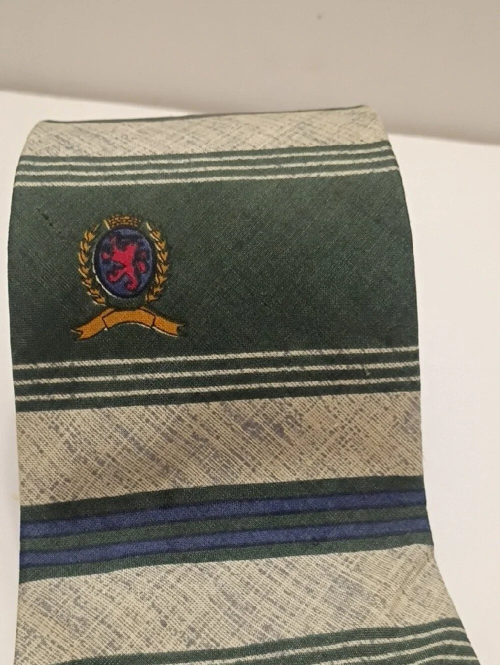 Tommy Hilfiger Green, Burgundy & Cream Striped Crest Tie 55